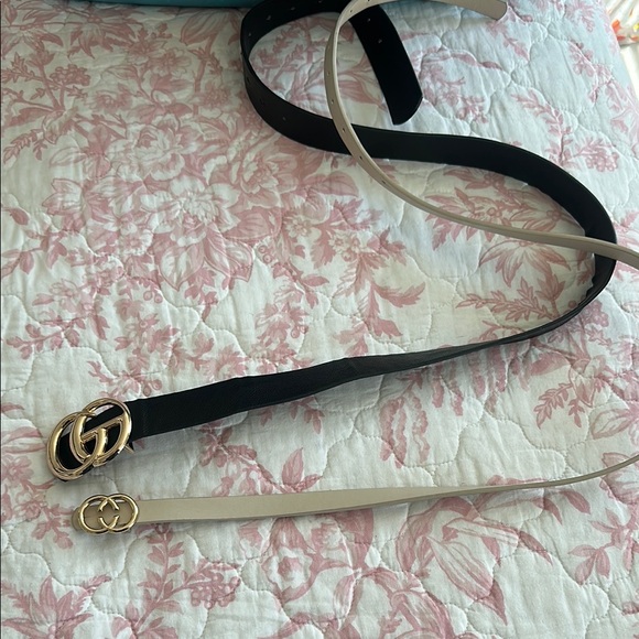 Elegant Black and Cream Belt with Gold Buckle - Picture 1 of 2